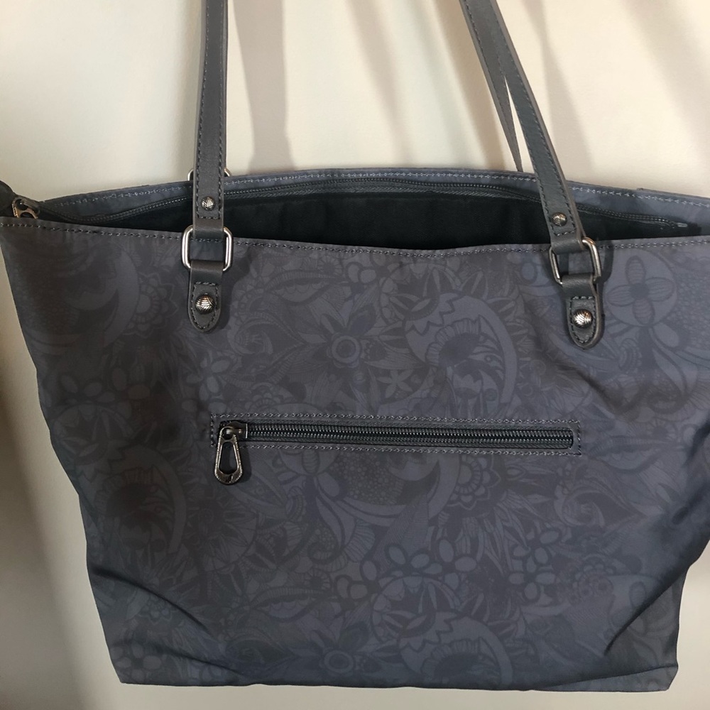 Handbag - Picture 3 of 8